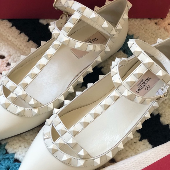 Valentino Rockstud White Matte Leather Caged Flats - Picture 5 of 8